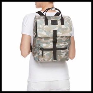 T-Shirt & Jeans Bags - T-SHIRT & JEANS LARGE SQUARE CAMOUFLAGE BACKPACK T-Shirt & Jeans Bags - T-SHIRT & JEANS LARGE SQUARE CAMOUFLAGE BACKPACK